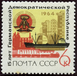 timbre URSS pour le 15ème anniversaire de la RDA